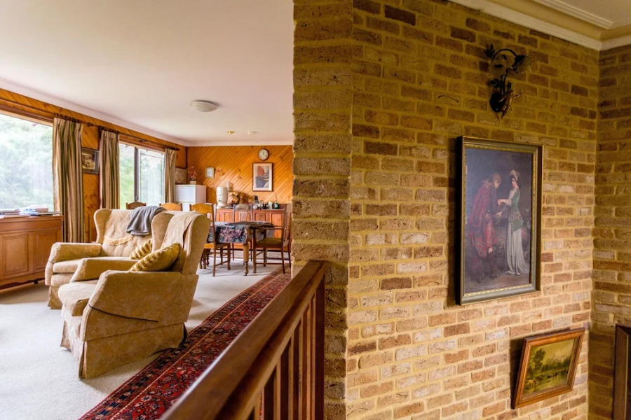 Albany's Big Grove Bed & Breakfast