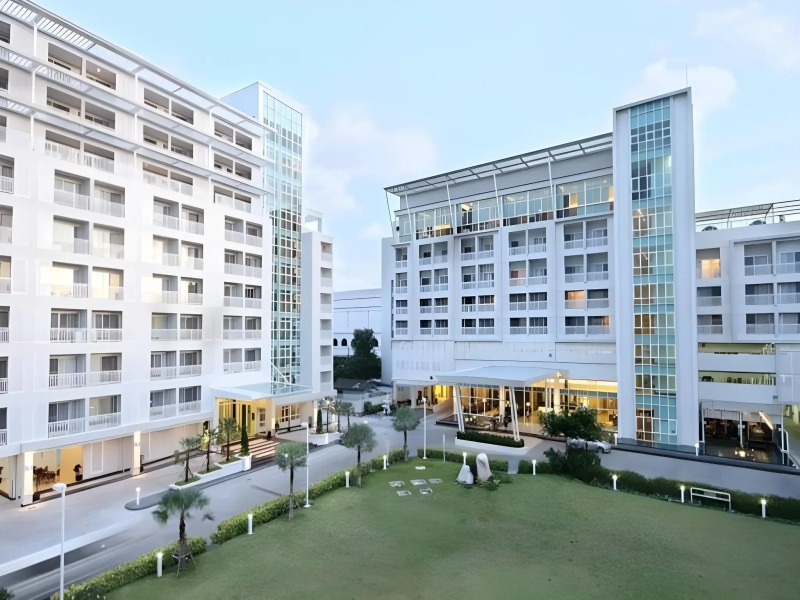 Kameo Grand Rayong Hotel & Serviced Apartments