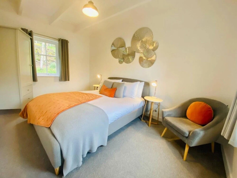 Cosy 1 bed Cottage w/ Wood Burner & Stunning Views