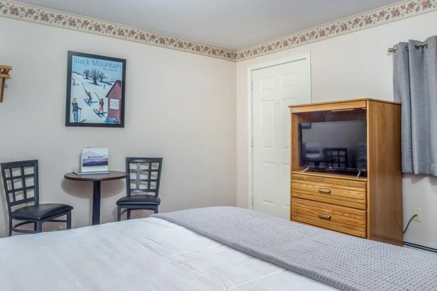 Mountain Village Lodge