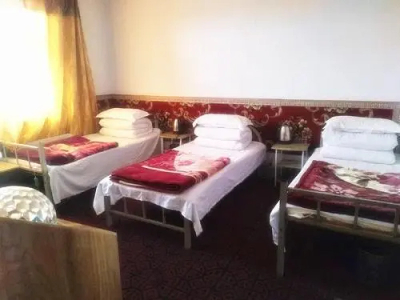 Qinghai Lake Zhaxideji Hostel