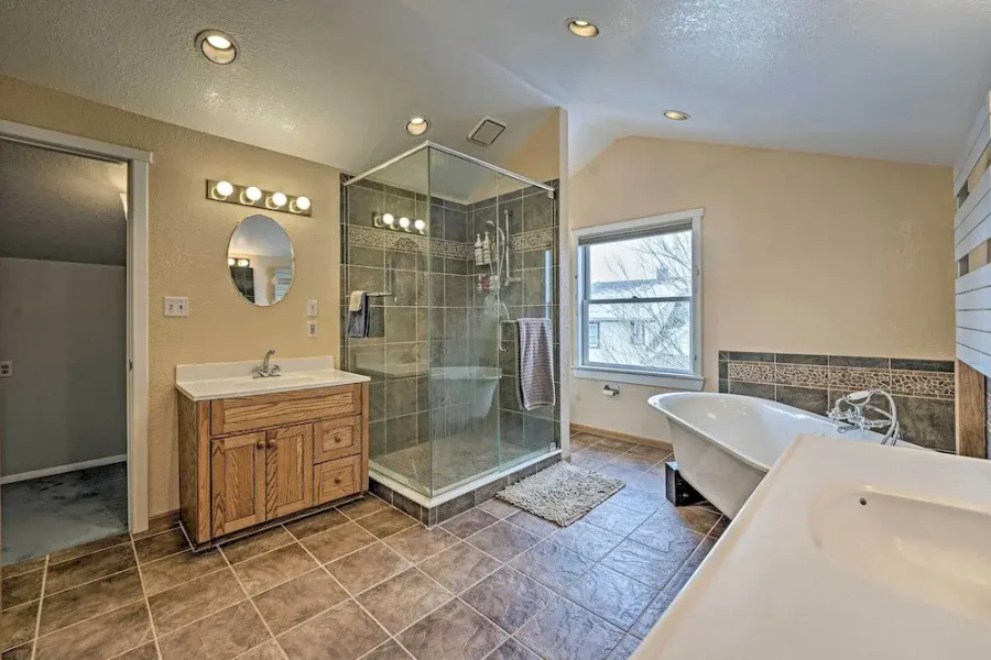 Laramie Home w/ Backyard < 1 Mi to Univ of Wyoming