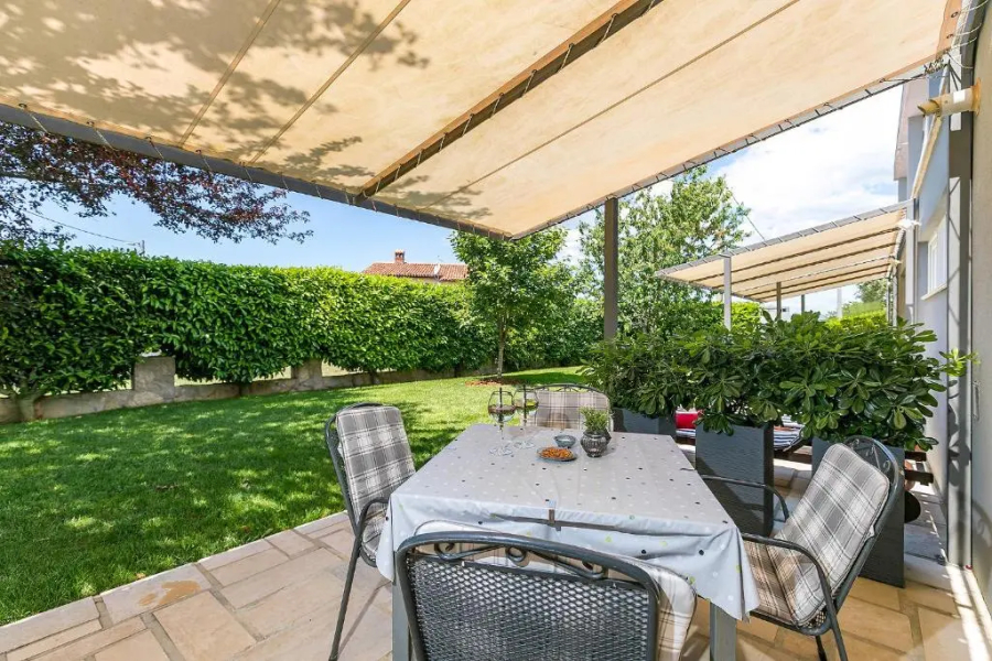 Apartments Dama