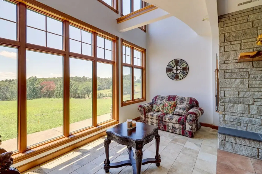 Mtn-view Shirley Pool House: Pets Welcome!