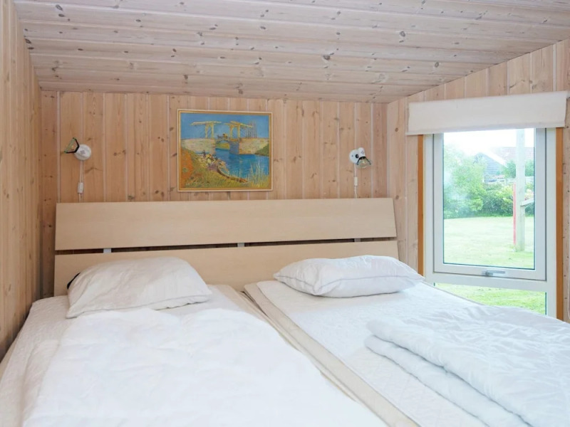 6 Person Holiday Home in Ronde-by Traum