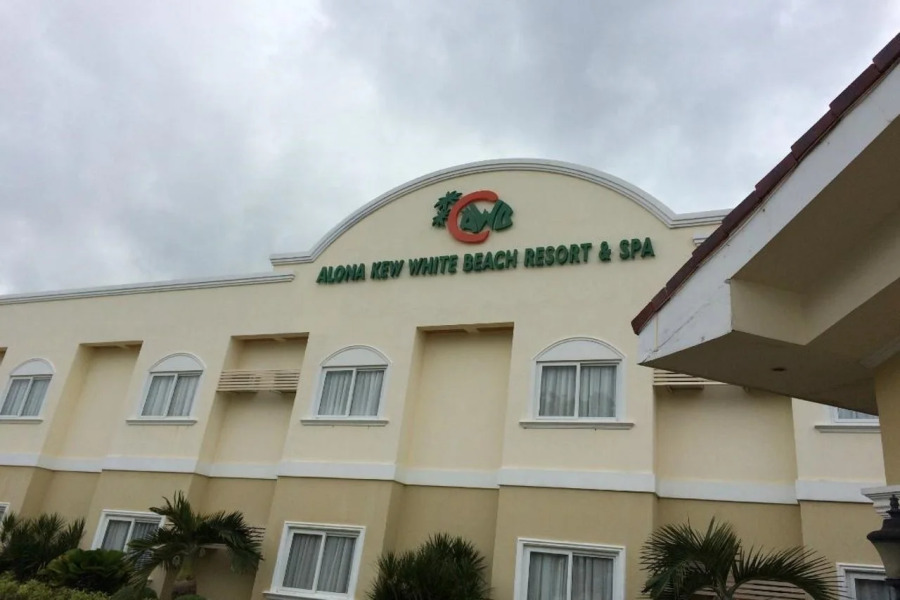 Alona Kew White Beach Resort