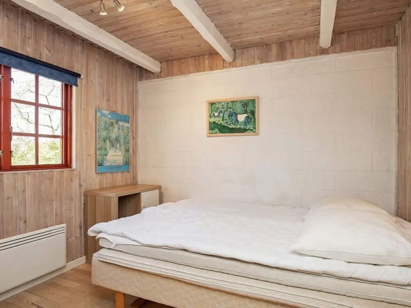 6 Person Holiday Home in Thyholm