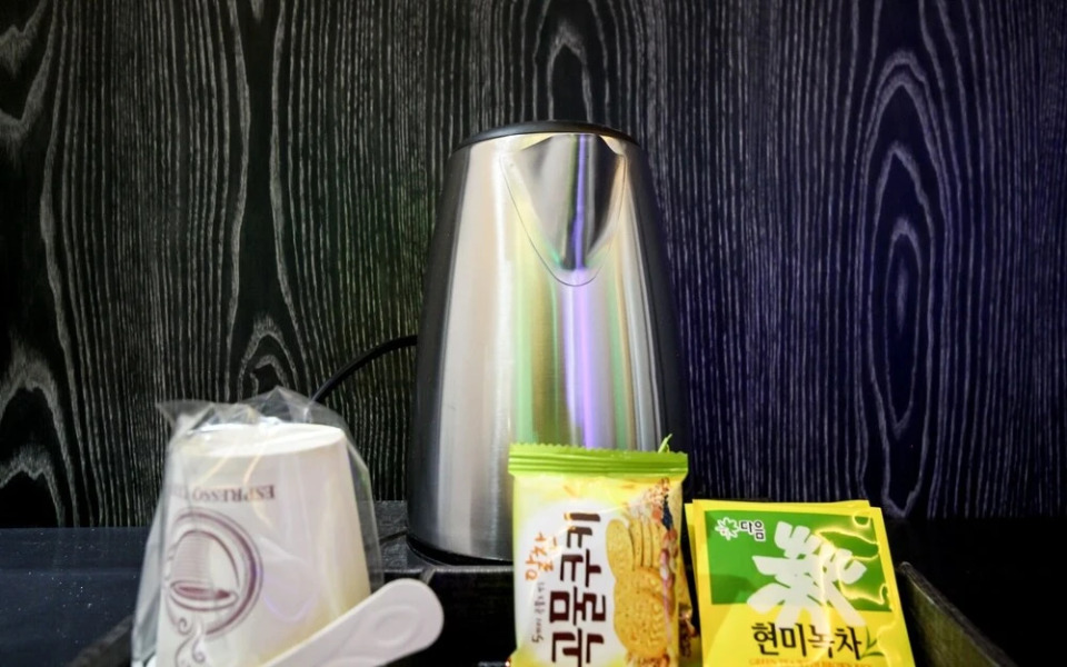 Sancheong Hyu And Joy