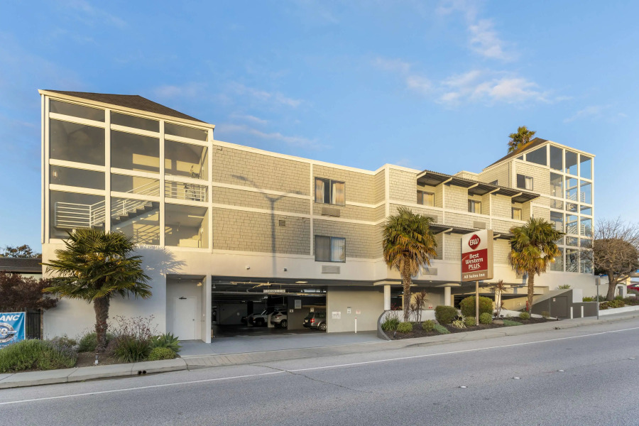 Best Western Plus All Suites Inn