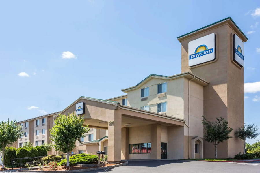 SureStay Plus Hotel by Best Western Portland East