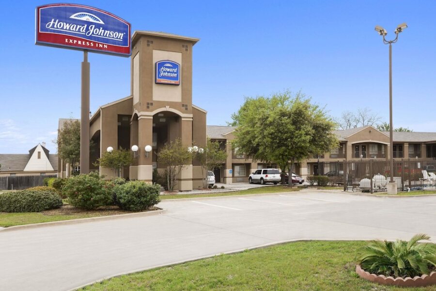 Howard Johnson Express Inn Grand Prairie