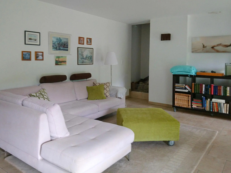 Dreamy Villa in Bruniquel with Jetty