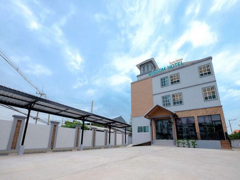 Wisdom hotel