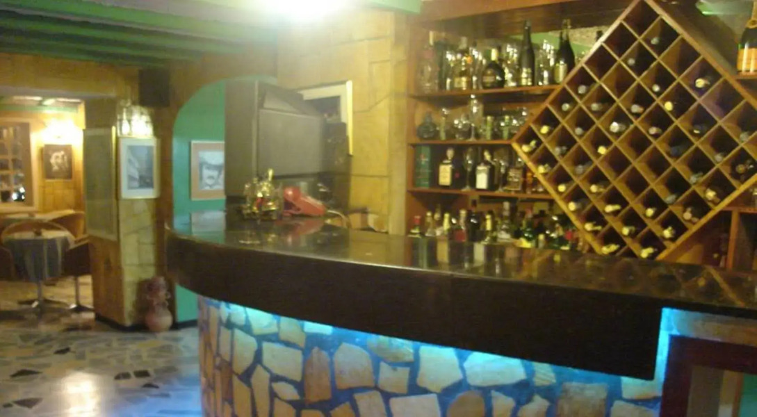 Hotel California Pacho