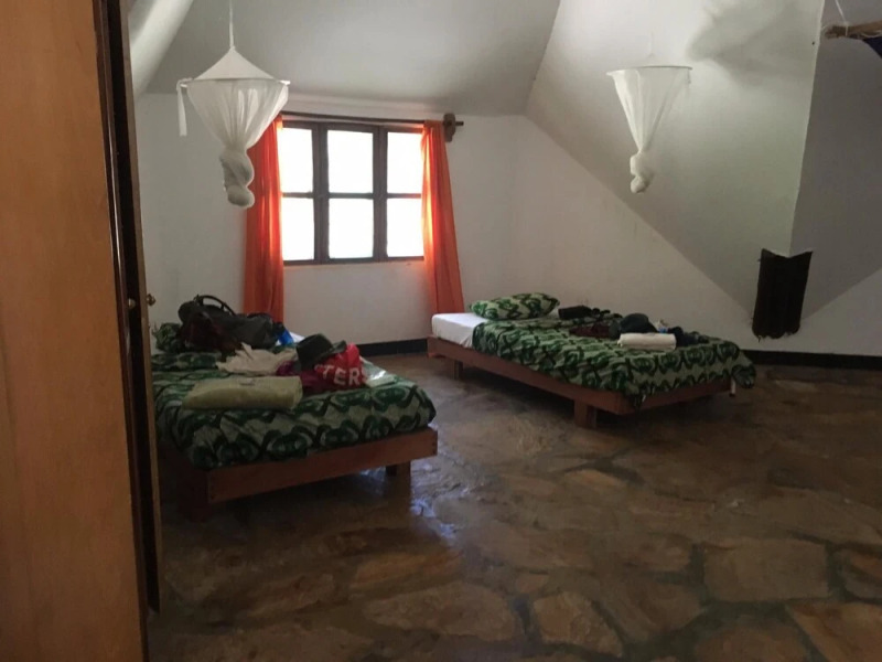 Mike's Beach Cottages