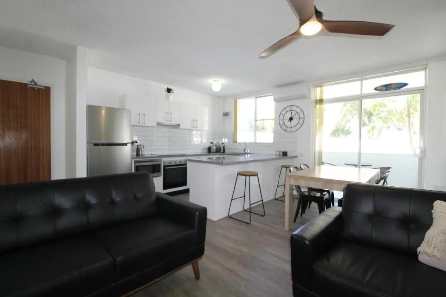 Main Break 1, 1 Main Street,