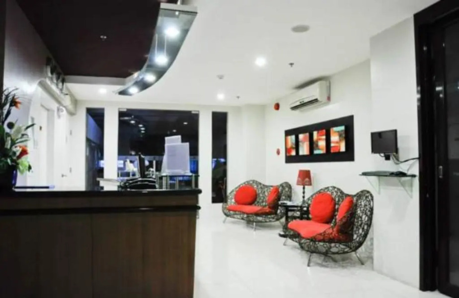 Premiere Citi Suites