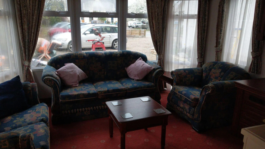 The Boat House Chalet - Boat of Garten - Near Aviemore - Sleeps 6