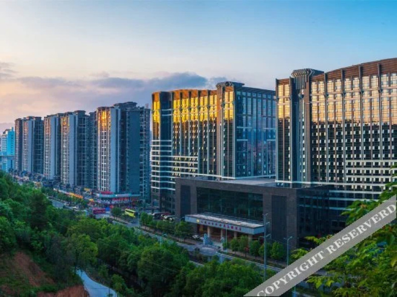 Zhangjiajie World Water Four Seasons International Hotel