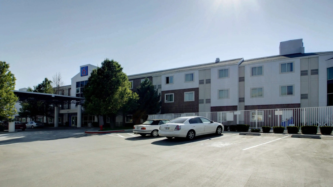 Motel 6 Lehi, UT – Thanksgiving Point