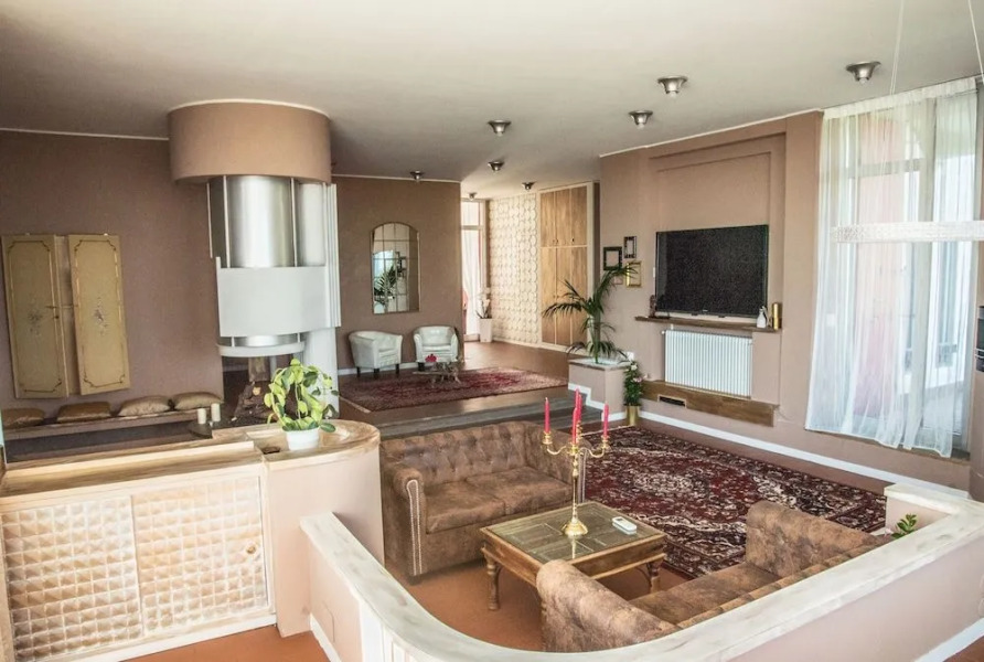 Tatiana Luxury Villa & B&B