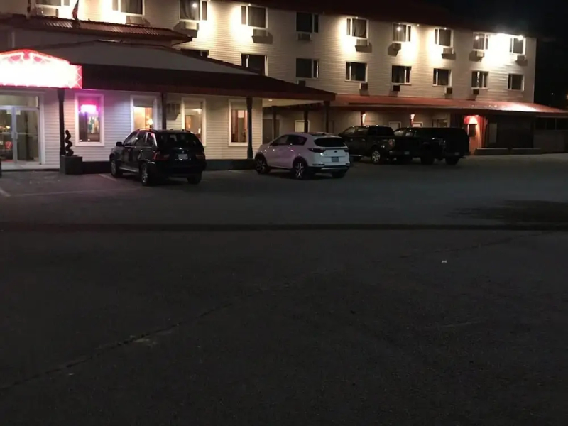 Hamilton Hotel