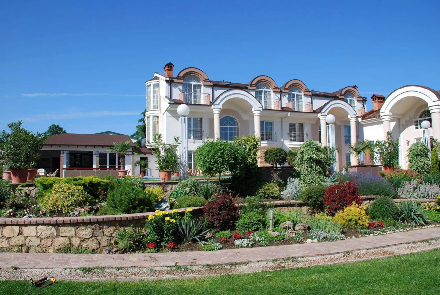 Aleksandar Villa & Spa