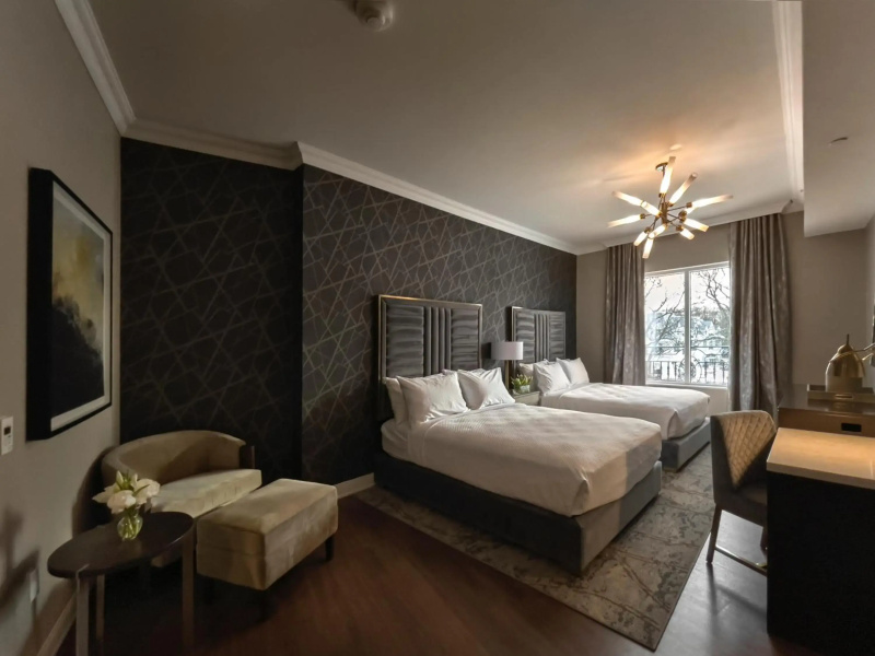 Chateau Grande Hotel