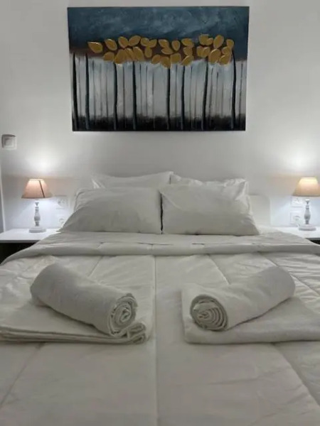 Peter & Paul white house