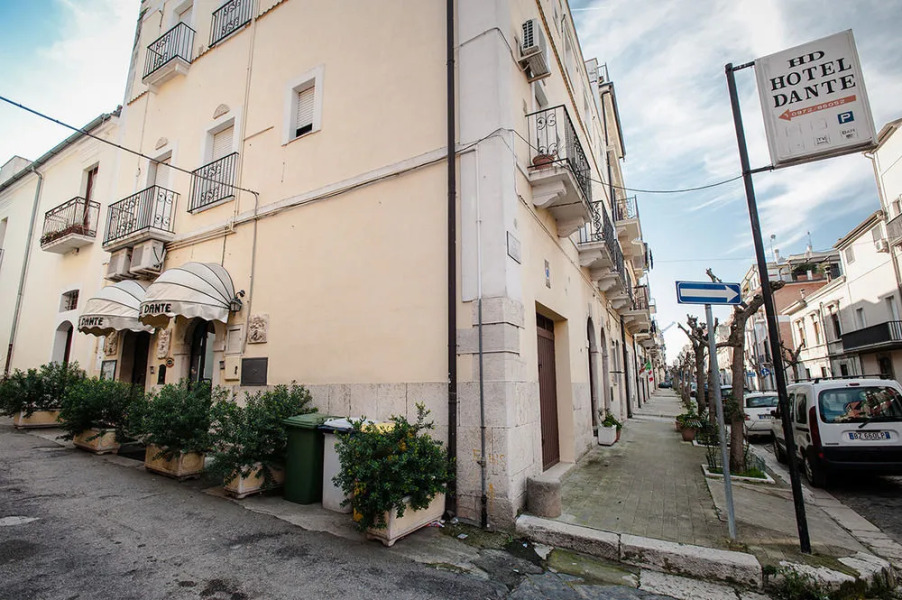 Hotel Dante