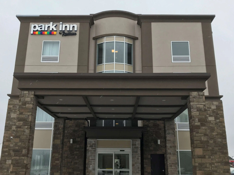 Park Inn by Radisson Brampton, On