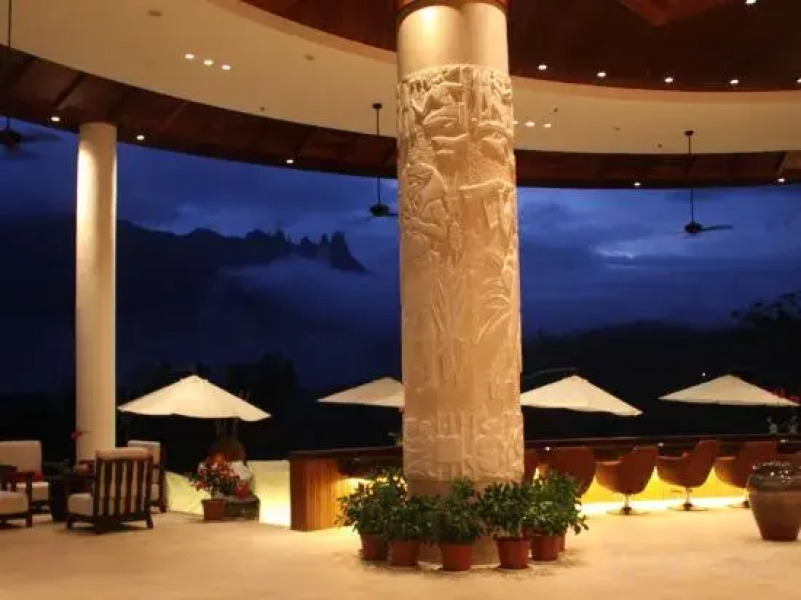 Qixian Yaochi Hot Spring Resort