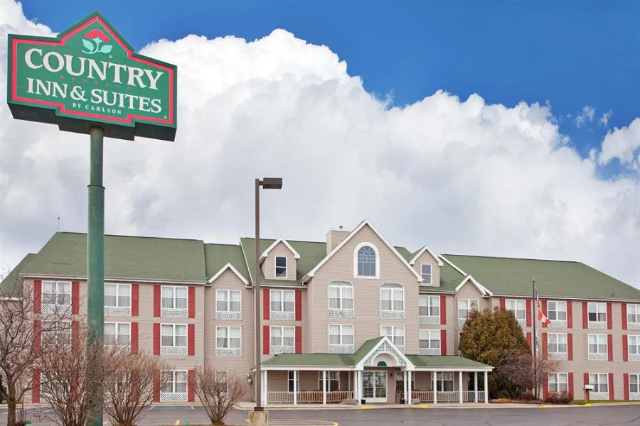 Country Inn Suites Birch Run Frankenmuth