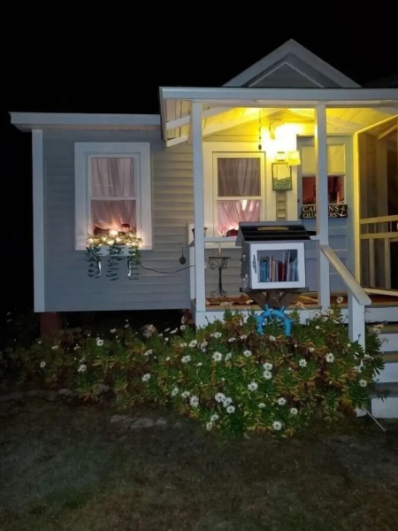 Captain's Quarters, Close To Downtown Ogunquit 1 Bedroom Cottage by RedAwning