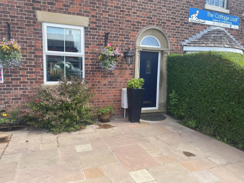 Charming Green Retreat in Idyllic Eccleston