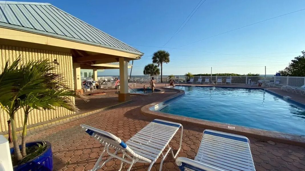 San Remo 304 by Teeming Vacation Rentals