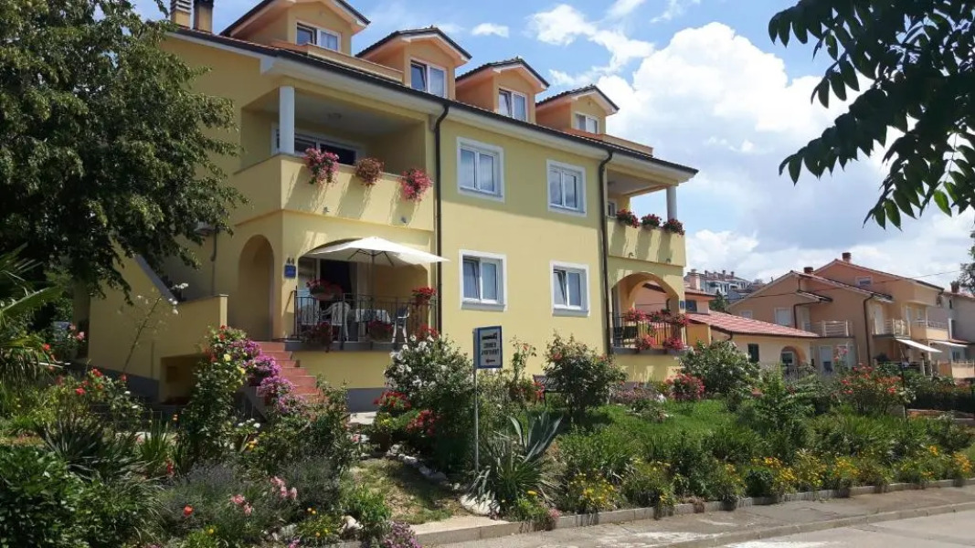 Apartments Topalović