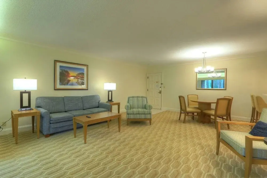 Charming 1 Bed Condo for 4 in FL