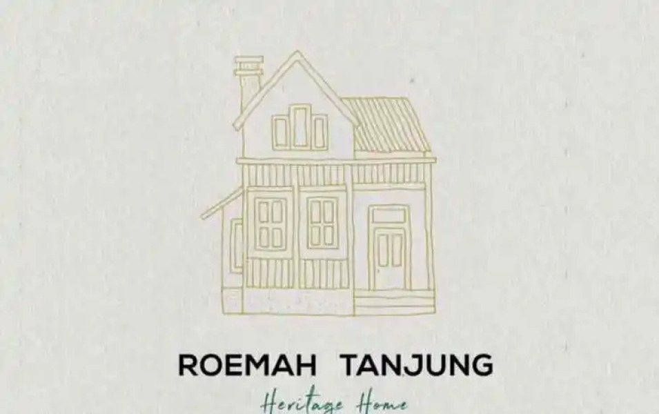 Urbanview Roemah Tanjung Blitar