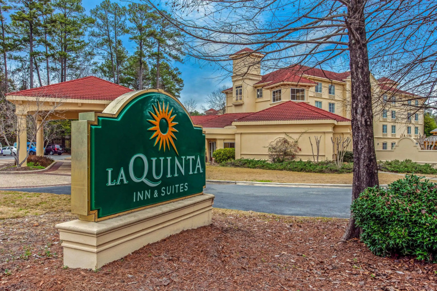 La Quinta Inn & Suites by Wyndham Birmingham Hoover
