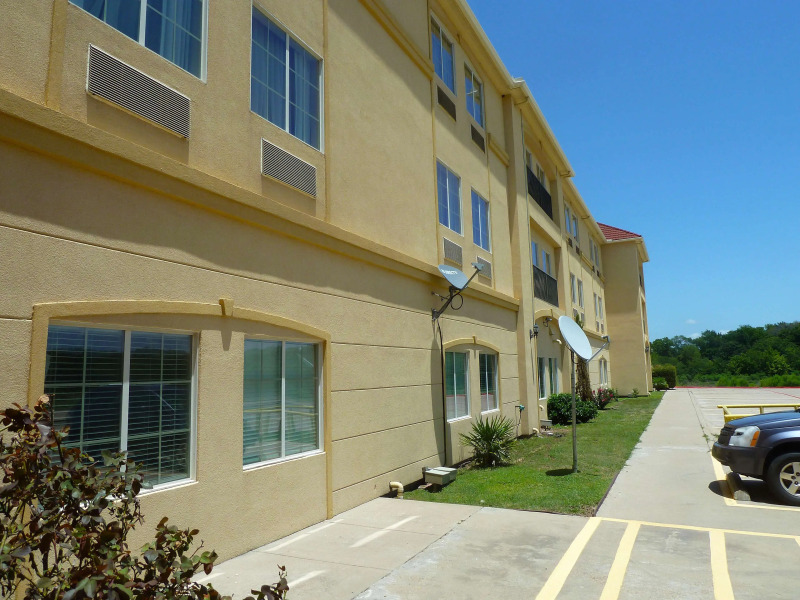 Americas Best Value Inn & Suites Gun Barrel City