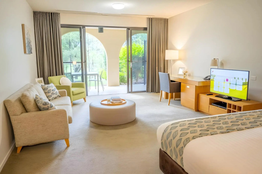 Chateau Elan At The Vintage