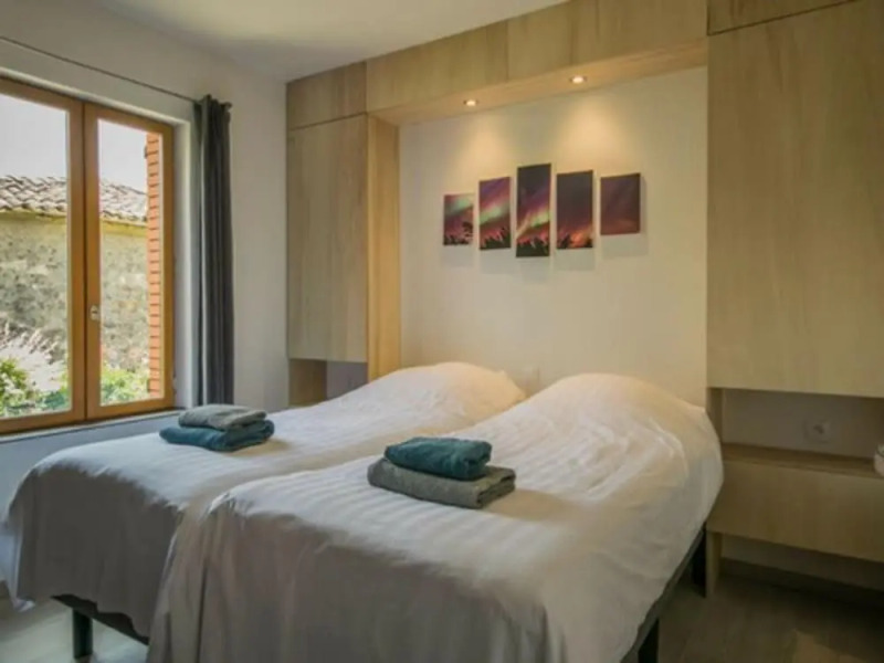 Modern Mansion With Swimming Pool, Terrace, Garden Furniture