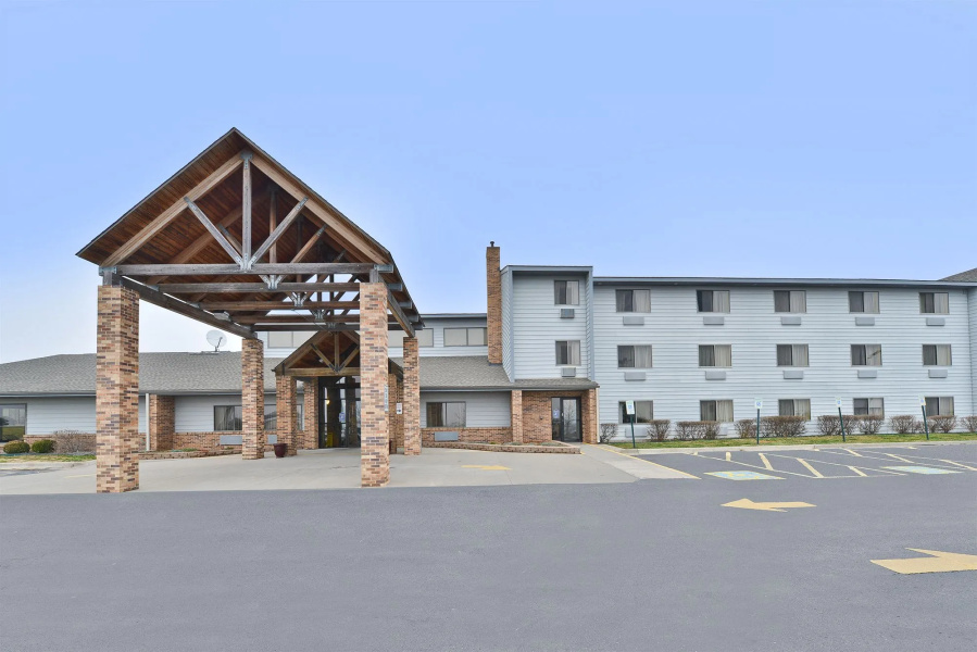 Ramada Platte City Kci Airport