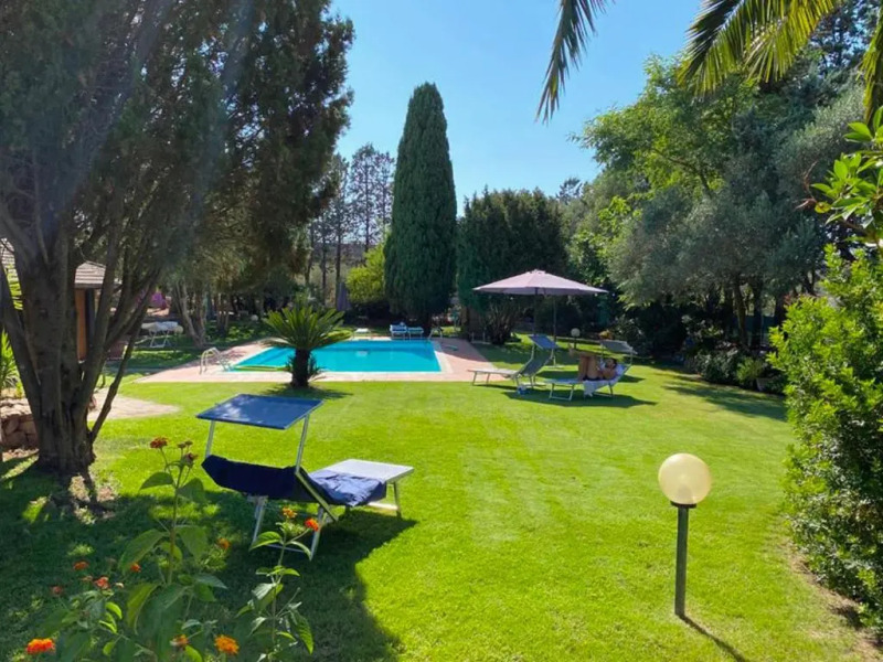 DOMUS 81 Villa nel verde a nord della Sardegna