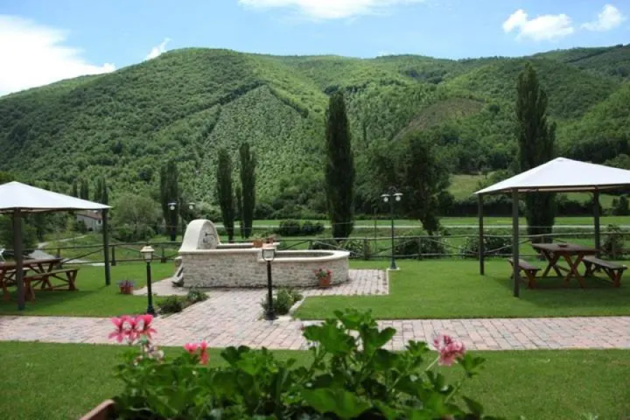 Azienda Agrituristica La Valle del Sambuco