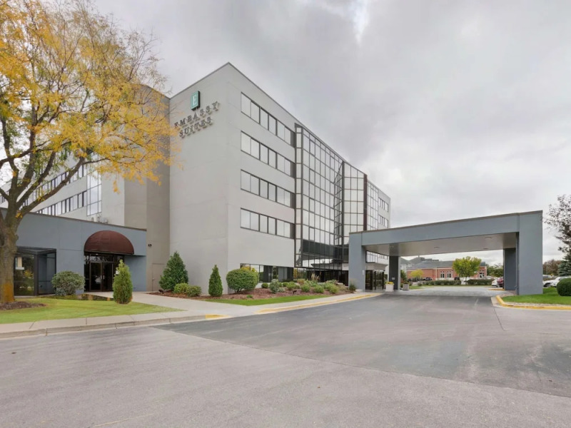 Brookfield Suites Hotel