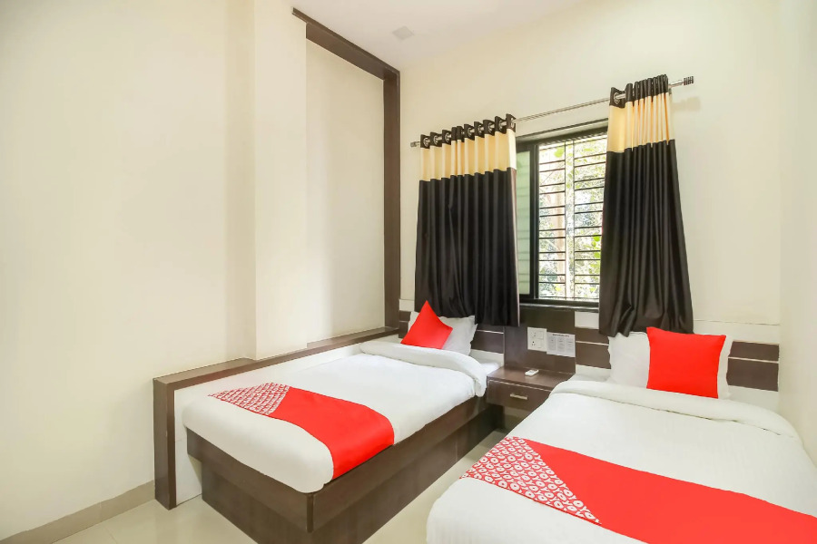 Hotel Unique Inn by OYO Rooms