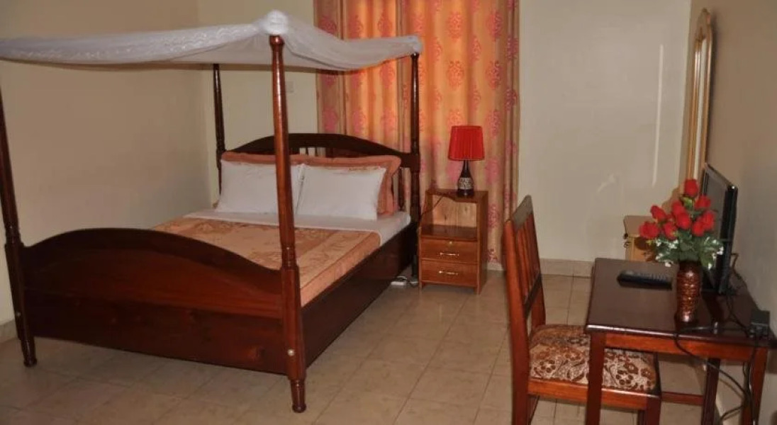 Uhuru 50 Hotel Kasese