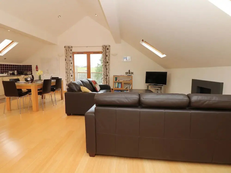 Cholwell Barn Apartment